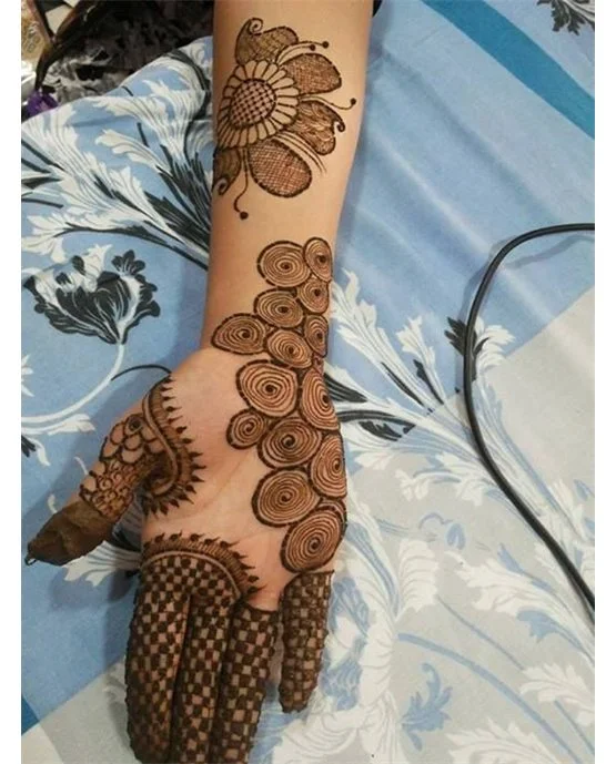 Medallion Orchid Placement On Front Hand Mehndi Design